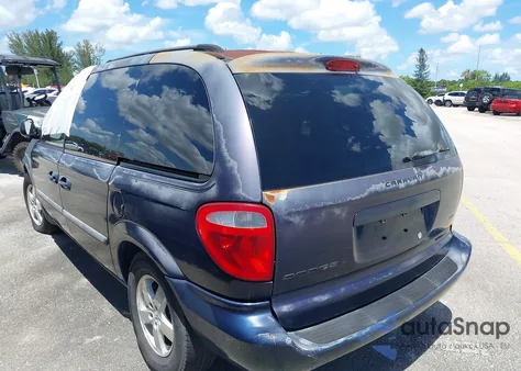2006 Dodge Caravan Sxt z USA, uszkodzony, nr VIN 1D4GP45R26B688978